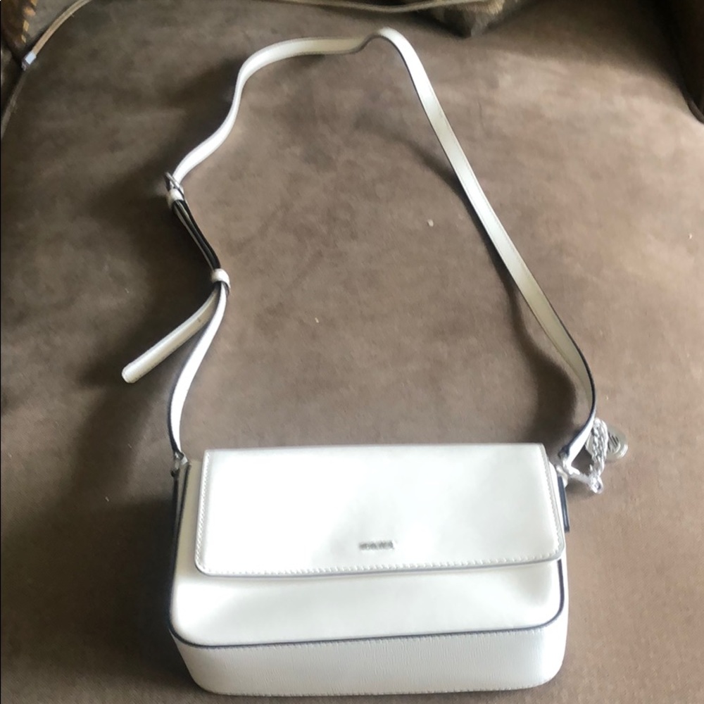 White Crossbody Shoulder Bag - Unbranded